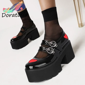 DORATASIA, лидер на продажбите, нови маркови обувки-лодка за момичета на платформата с масивна сърце и ключалката, дамски пролетни обувки в готически стил
