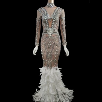 Блестящ сребърен кристал, бяла рокля с опашка от пера, модерен панорамен костюм певица за нощен клуб, танцов костюм