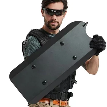 Въоръжени с щит за самозащита от алуминиева сплав, тренировъчен тактически защитен костюм за патрулиране (Стил със светлина)
