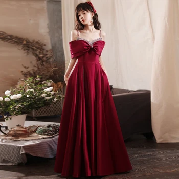 Сатен коктейлни рокли трапецовидна форма с кристали, вино-с червена рокля дантела и с отворени рамене, бретелька-спагети, секси вечерна рокля за абитуриентски бал