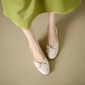 Чифт обувки, чифт пролетно-лятната лоферов 2023, чифт женски обувки, чифт балеток, чифт женски обувки, чифт