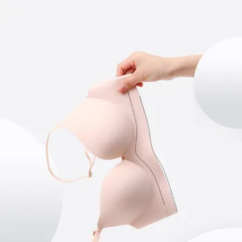 Японското пълноценно сексуално бесследное бельо с присборенной малки гърди, дамски дебела чаша без стоманени рамки за очила, регулируем сутиен за момичета